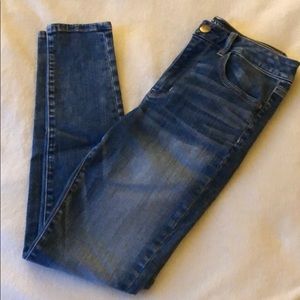 American Eagle High-Rise Jegging